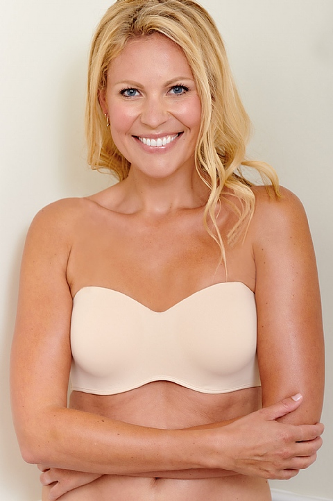 Underwired Strapless Multiway Bra by Amoena (457) Underwired Strapless Multiway Bra by Amoena (457)